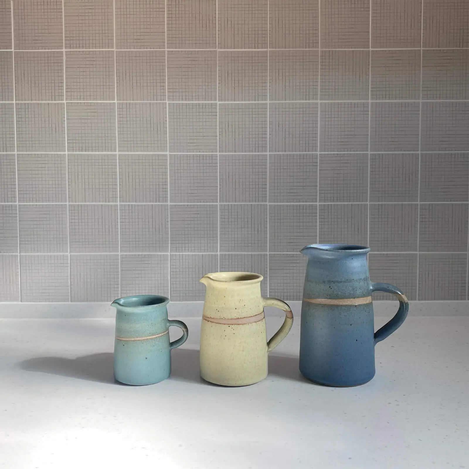 Medium Straw Jug by Tony Gant - Image 2