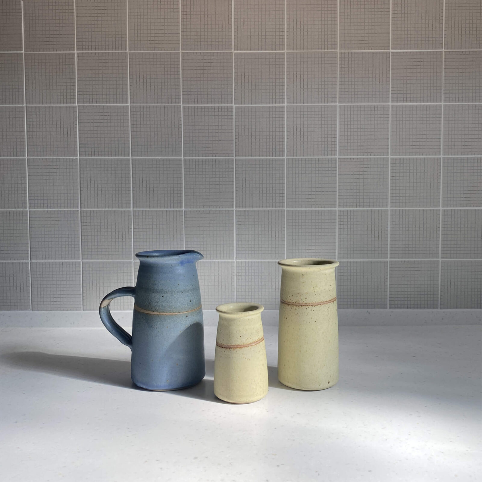 Medium Straw Vase by Tony Gant - Image 4