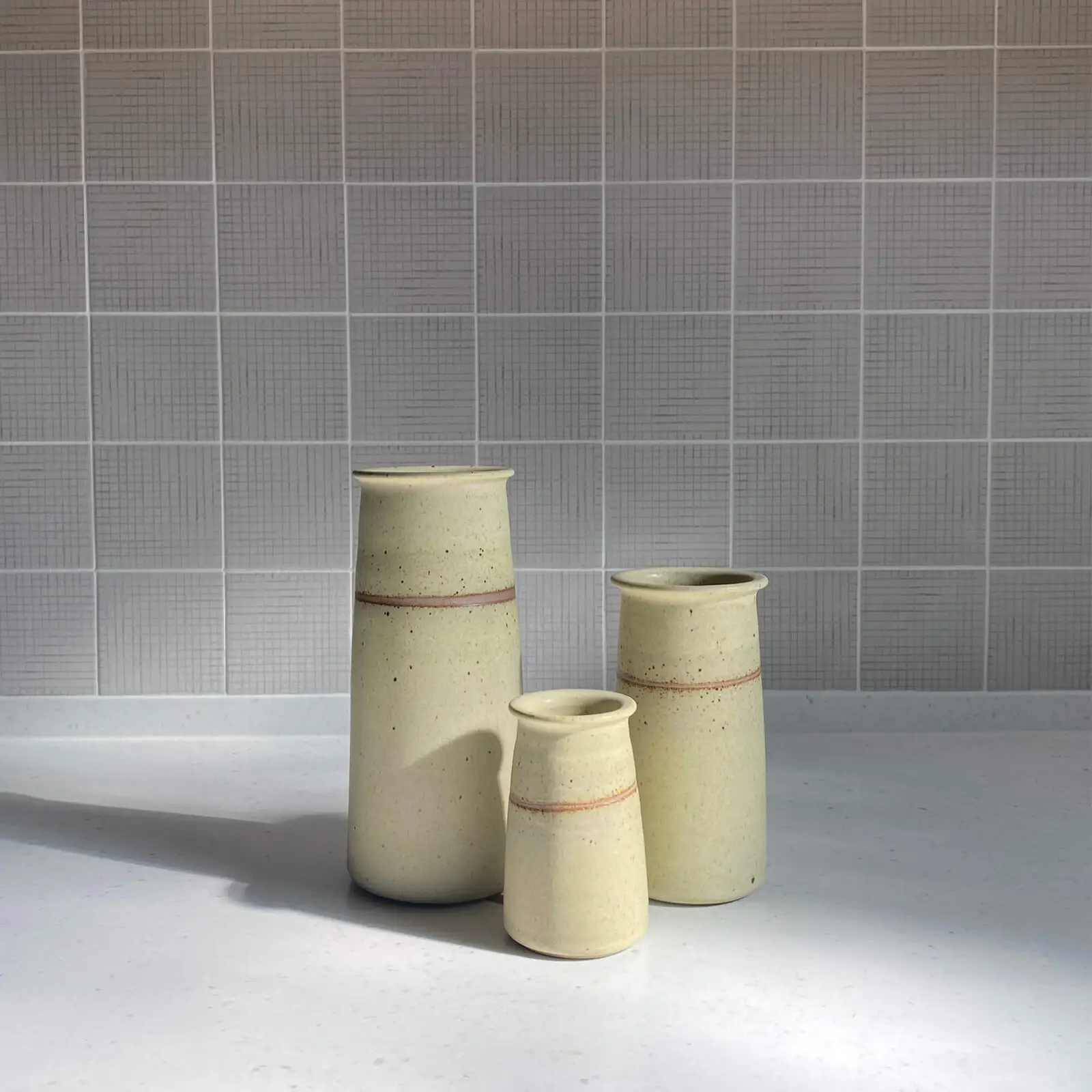 Medium Straw Vase by Tony Gant - Image 3