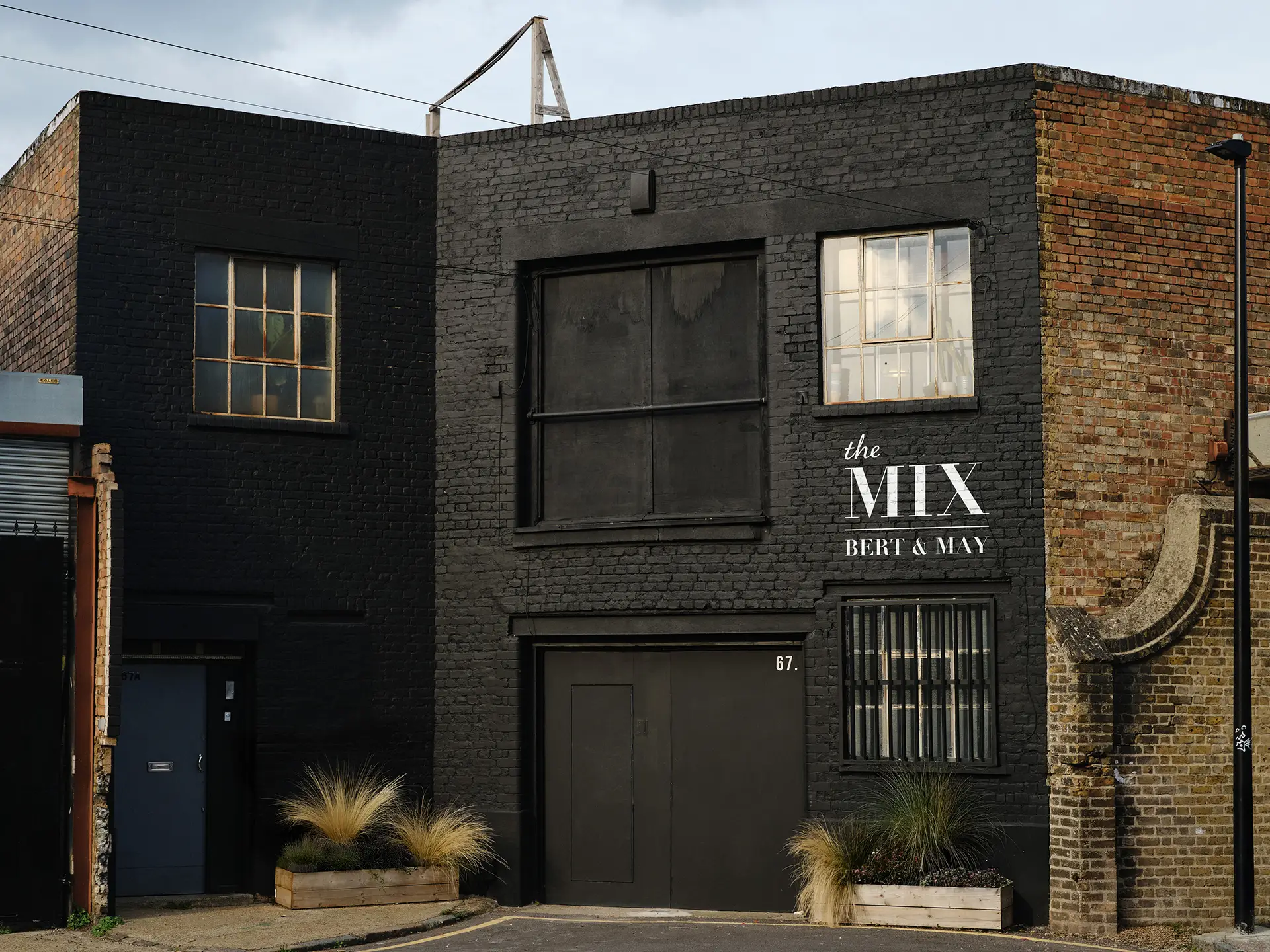 Bert-&-May-Pluck-Kitchens-Vyner-Street_Landscape